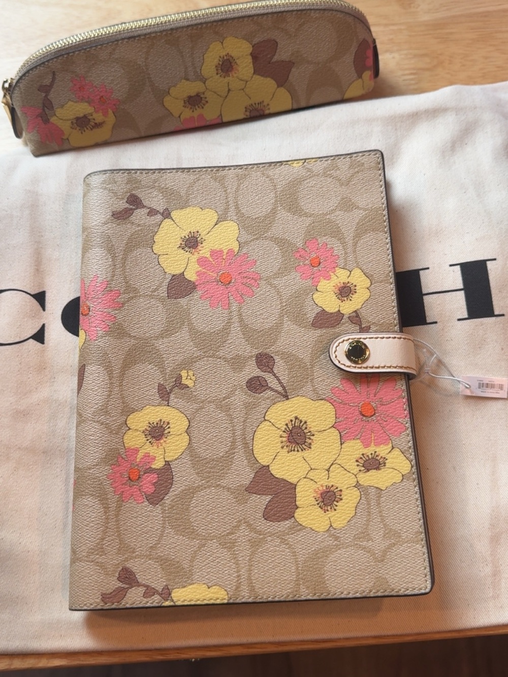 Coach Notebook Plannerpp and Pencil Case Set Floral Print
